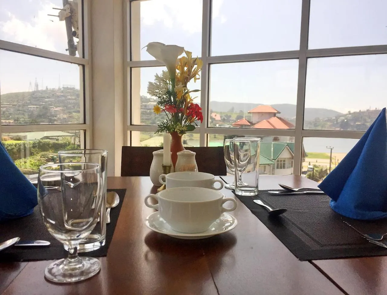 *** Hotel Leisure Village Nuwaraeliya Nuwara Eliya Sri Lanka